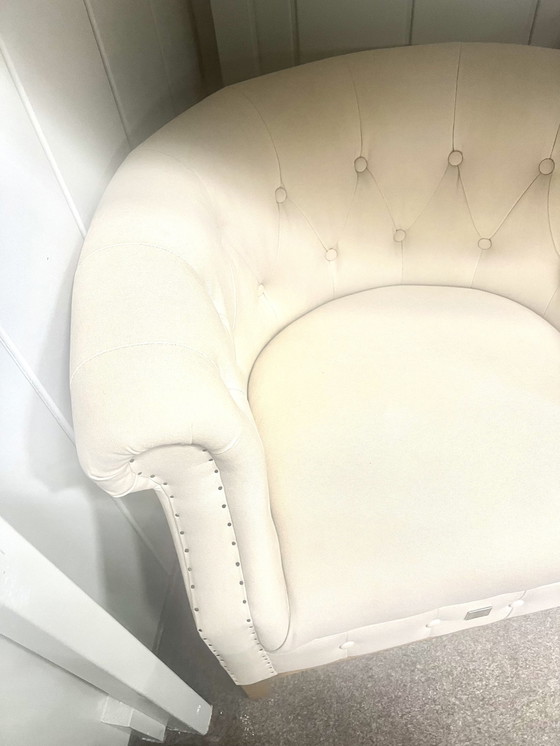 Image 1 of Te Koop: Klassieke Witte Fauteuil