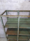Vintage industriele kast vakkenkast boekenkast