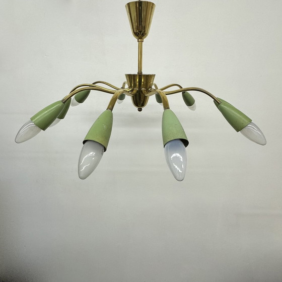 Image 1 of Jaren 50 plafondlamp spider koper met groene kapjes