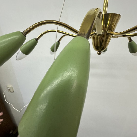 Image 1 of Jaren 50 plafondlamp spider koper met groene kapjes