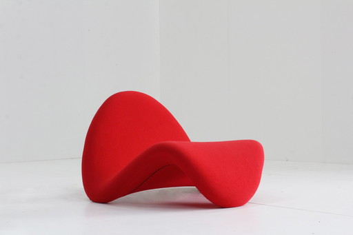 Artifort Tongue Lounge Chair By Pierre Paulin F577