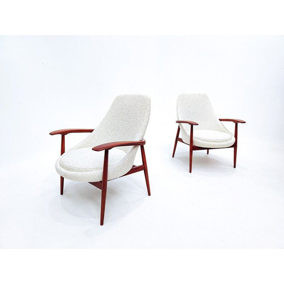 Image 1 of Paar vintage houten en witte gekrulde stoffen fauteuils, Italië 1960