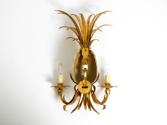 Image 1 of Grote vergulde ananas Florentijnse wandlamp uit 1970 van metaal en keramiek van Charles Maison Jansen