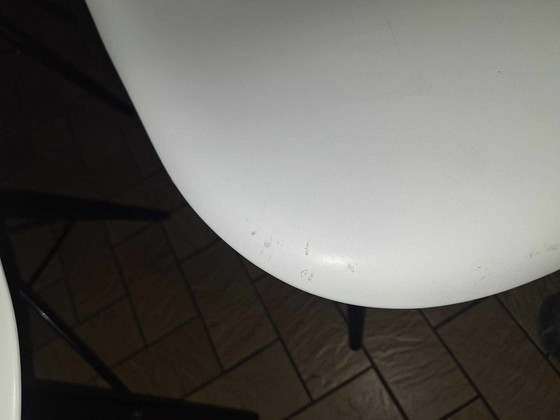 Image 1 of 4 Witte Herman Miller Eames Shell Chair Replica'S 