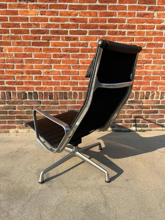 Image 1 of Vitra | Eames | Ea124 + Ea125 | Zwart Leder | Alu