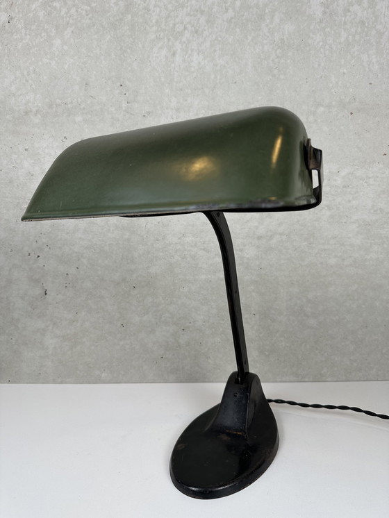 Image 1 of Art deco Viktoria notarislamp / bankerslamp emaille