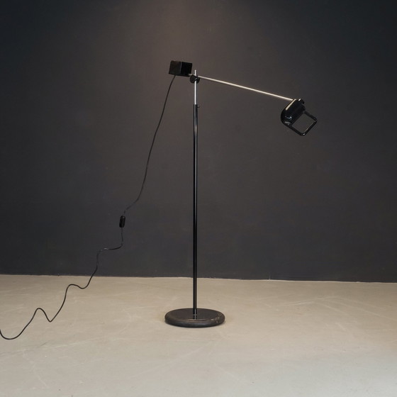 Image 1 of Maniglia vloerlamp van De Pas, D'Urbino & Lomazzi voor Stilnovo, Italië 1970.