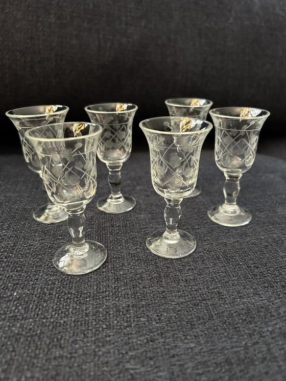 Image 1 of 6x Vintage glaasjes van geslepen