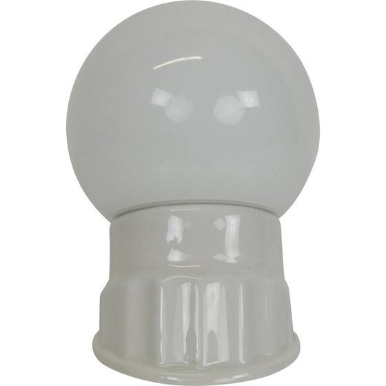 Image 1 of Vintage lamp in opaline glas en wit porselein, Tsjecho-Slowakije 1950