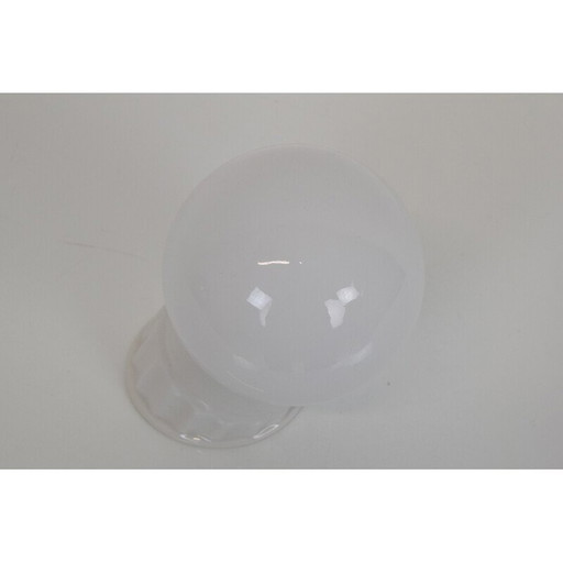 Vintage lamp in opaline glas en wit porselein, Tsjecho-Slowakije 1950