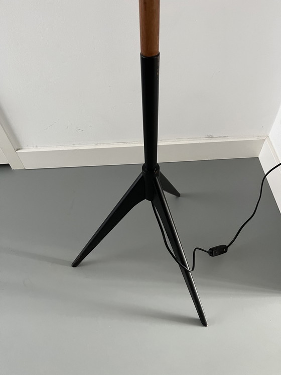 Image 1 of Unieke Tripod Vloerlamp Gemaakt Als Kunstwerk 