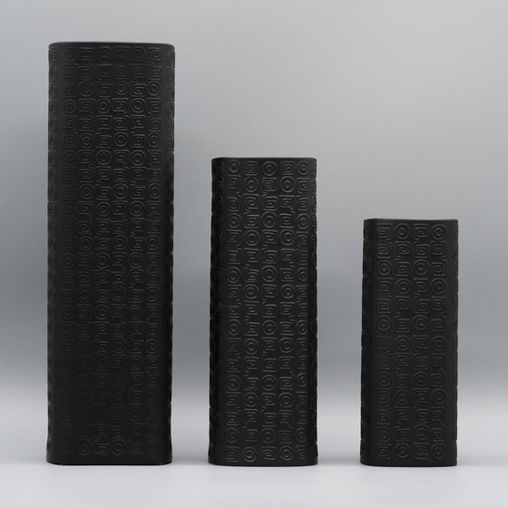 Image 1 of Cuno Fischer Rosenthal Studio-Linie Matte Porcelaine Noire Vaas Trio 30+22+18 Cm