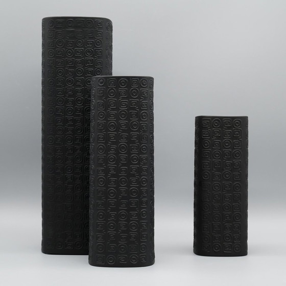 Image 1 of Cuno Fischer Rosenthal Studio-Linie Matte Porcelaine Noire Vaas Trio 30+22+18 Cm