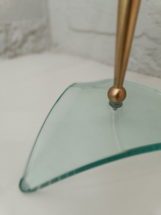 Image 1 of Hollywood Regency side table glas messing