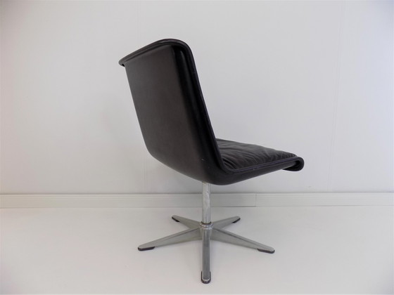 Image 1 of 2x Wilkhahn Delta eetkamerstoelen