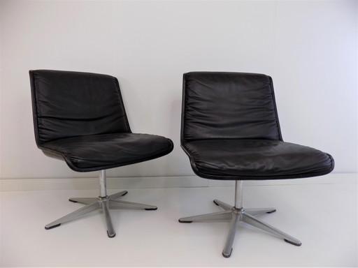 2x Wilkhahn Delta eetkamerstoelen