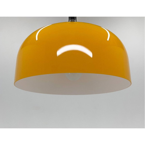 Image 1 of Mid century gele hanglamp van Harvey Guzzini voor Meblo, Italië 1970