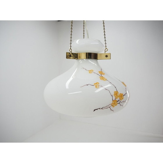 Image 1 of Kroonluchter van middeneeuws glas en messing, Europa, 1970