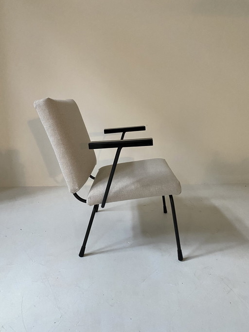 1401 Fauteuil Wim Rietveld Voor Gispen