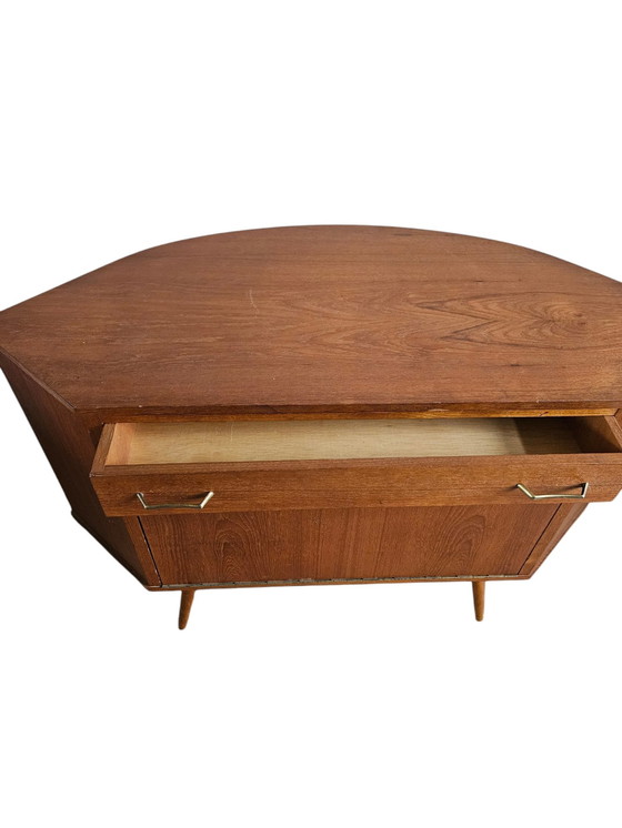 Image 1 of Vintage Teak Midcentury Dressoir Hoekkastje