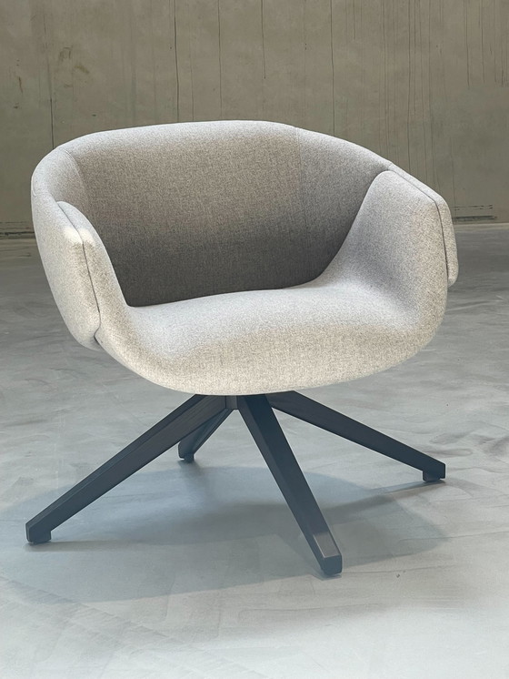 Image 1 of SP01 by Metrica Anita armchair