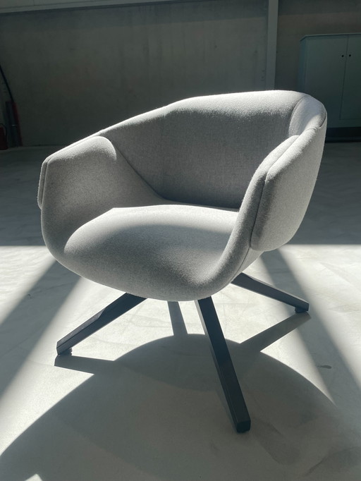 SP01 by Metrica Anita armchair