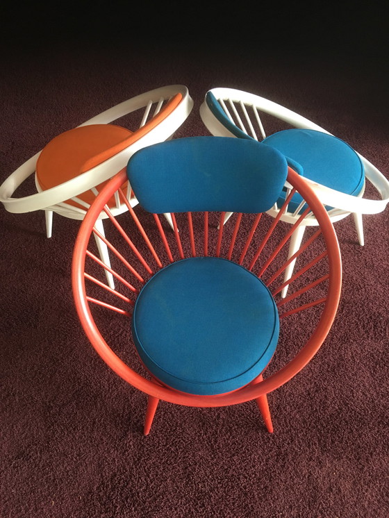 Image 1 of 3x Circle Chair