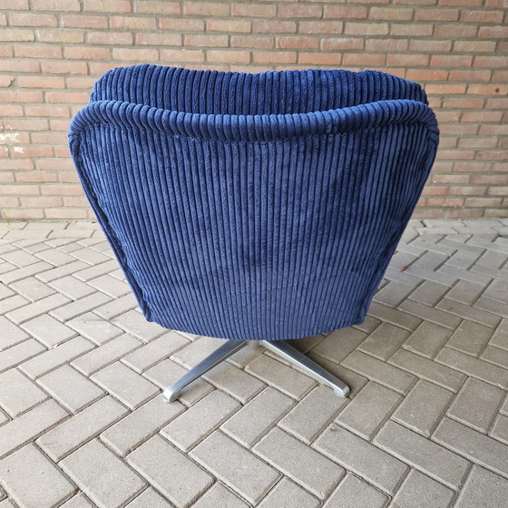 Image 1 of Vintage Draaifauteuil Opnieuw Bekleed 