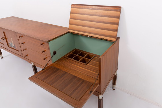 Image 1 of Italiaans Mid Century Modern dressoir, jaren 1950