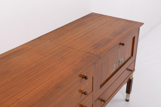 Image 1 of Italiaans Mid Century Modern dressoir, jaren 1950