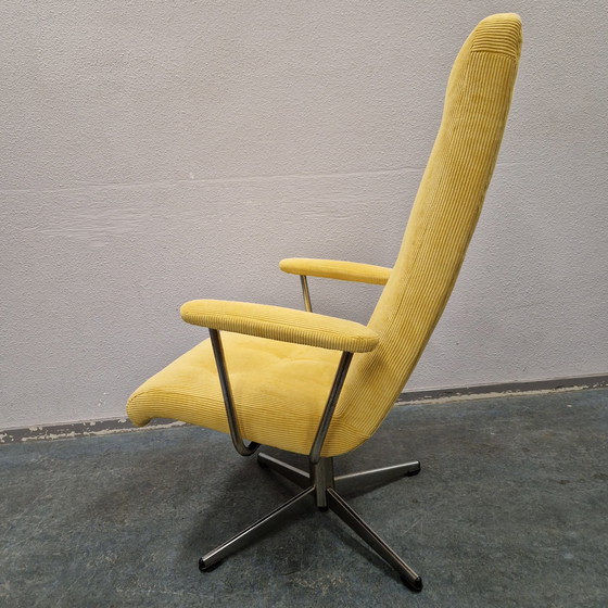 Image 1 of Vintage Draaifauteuil Nieuw Bekleed Goldsiegel Fauteuil