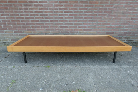 Image 1 of Vintage daybed