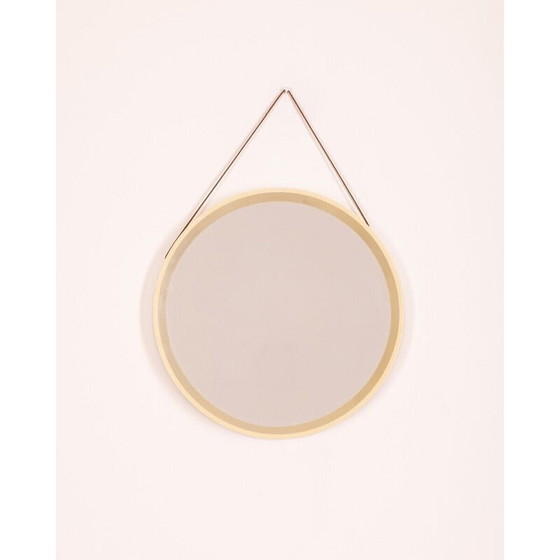Image 1 of Vintage ronde wandspiegel met leren en kunststof lijst, Denemarken 1960