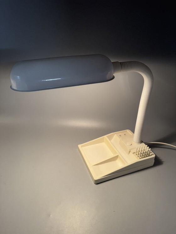 Image 1 of Bureaulamp E-Lite Met Buigarm En Paperclip Bakje In De Voet, Ca. 1970