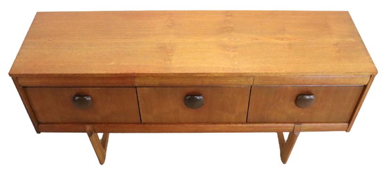 Image 1 of Elliots of Newbury sideboard 'Mitcheldean' vintage