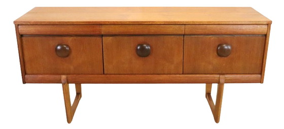 Image 1 of Elliots of Newbury sideboard 'Mitcheldean' vintage