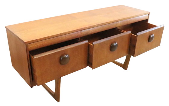 Image 1 of Elliots of Newbury sideboard 'Mitcheldean' vintage