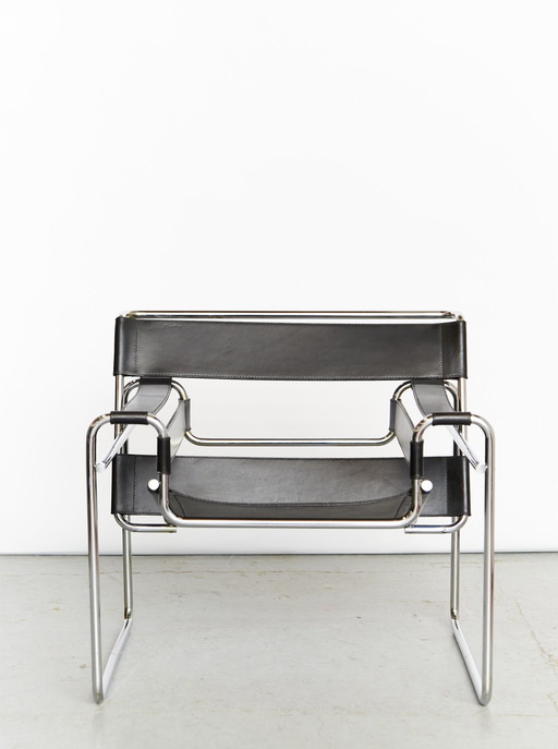  Marcel Breuer clubfauteuil B3 "Wassily Stoel" Voor Gavina