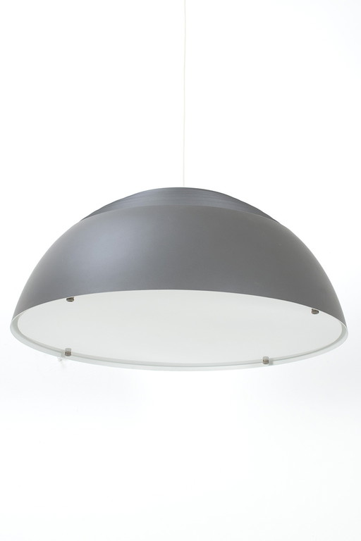 Louis Poulsen ‘AJ Royal’ hanglamp