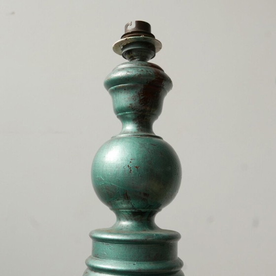 Image 1 of Vintage art deco gedraaide houten tafellamp, Frankrijk 1940