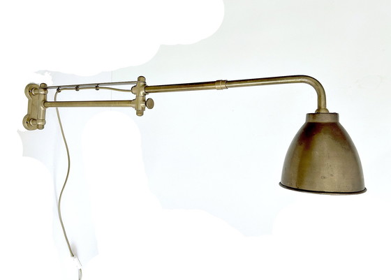 Image 1 of Grote Vintage Messing Wandlamp