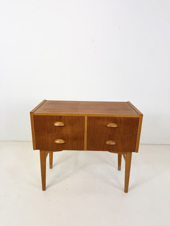 Image 1 of Vintage Teak Nachtkastje / Bijzetkastje