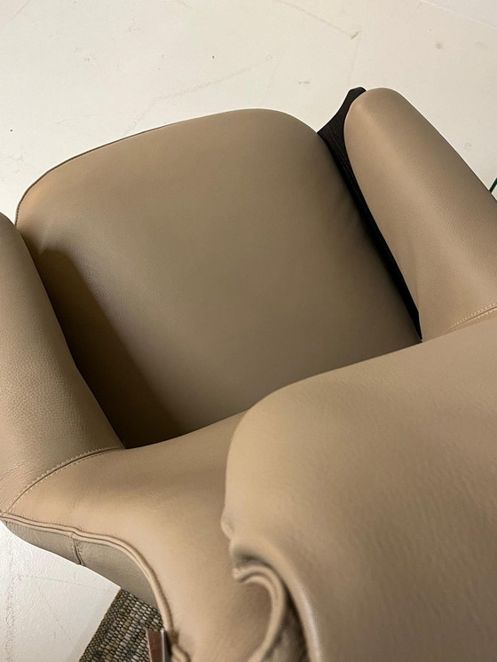 Image 1 of Leolux Crème Fauteuil Plus