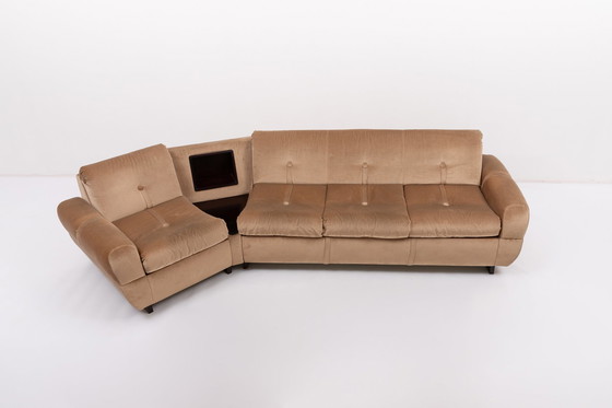 Image 1 of Gebogen sofa met Italiaans design uit 1960