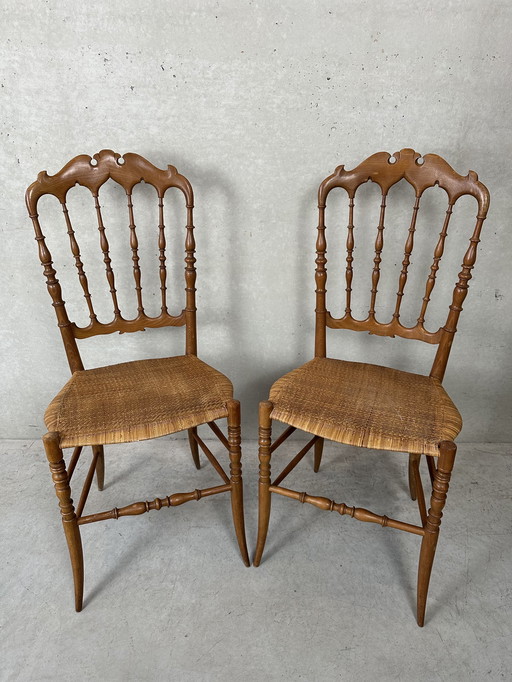 2x vintage originele Chiavari stoelen - hout