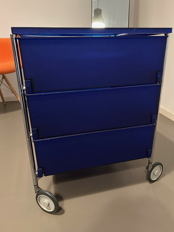 Image 1 of Kartell Mobil 3 Trolley Kobaltblauw