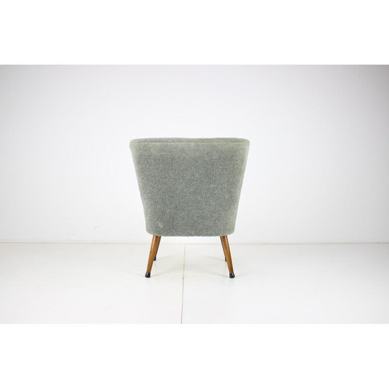 Image 1 of Mid Century houten en stoffen damesfauteuil, Tsjecho-Slowakije 1960