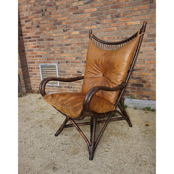 Image 1 of Vintage bamboe en lederen "sculpturale waaierrug" lounge stoel, jaren 1960