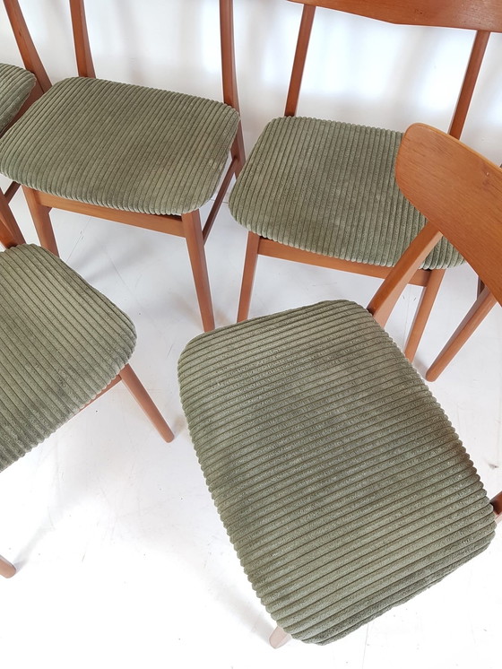 Image 1 of 6 Vintage Deense Farstrup Stoelen Nieuw Gestoffeerd 