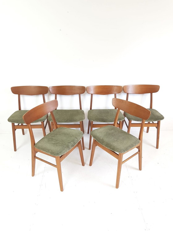 Image 1 of 6 Vintage Deense Farstrup Stoelen Nieuw Gestoffeerd 